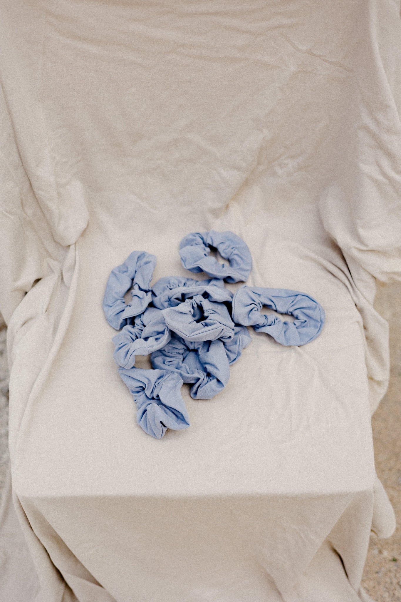 ORGANIC COTTON SCRUNCHIES - Earth & Mama Co.