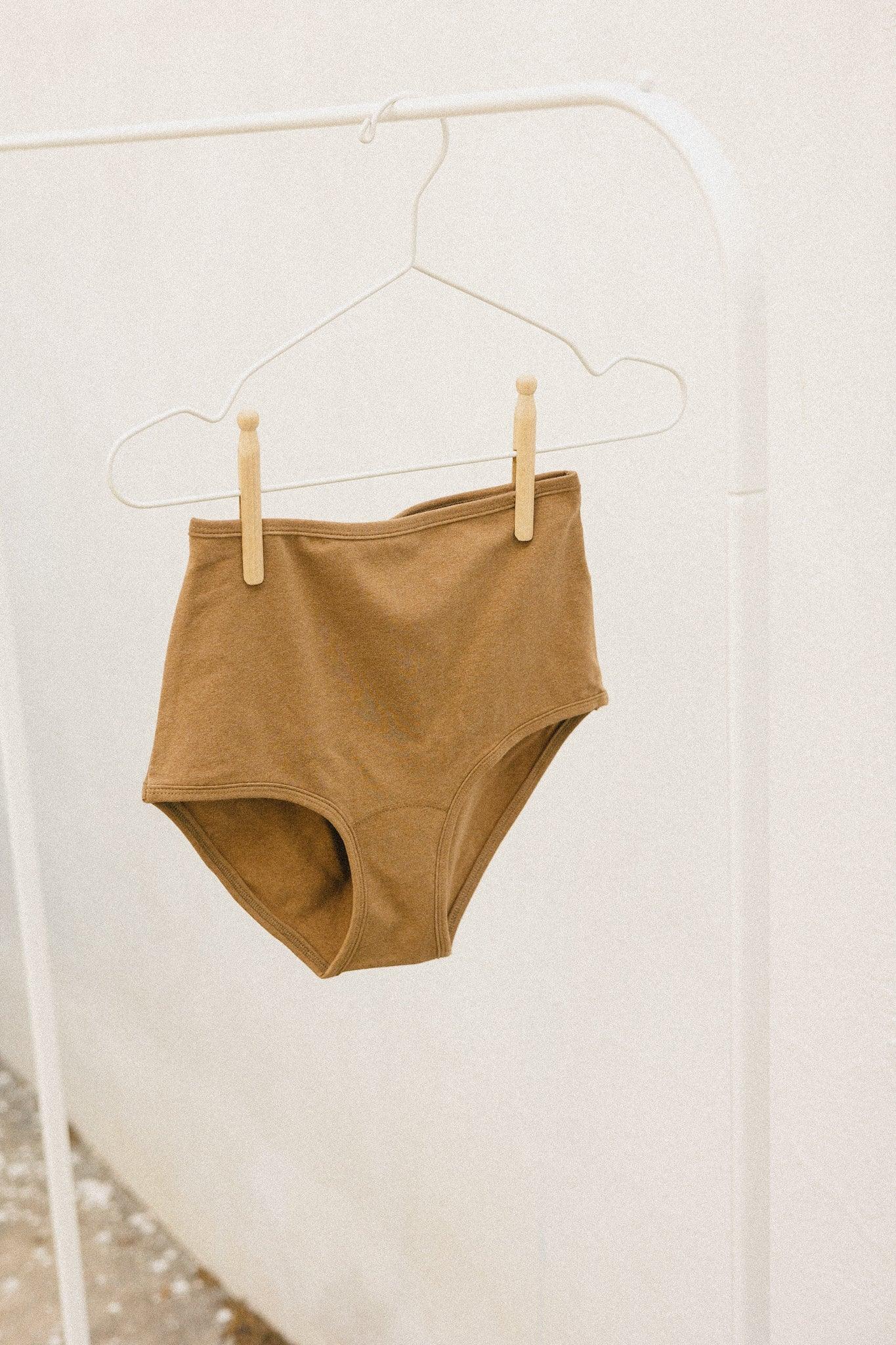 COMFY HIGH-BRIEF - Earth & Mama Co.